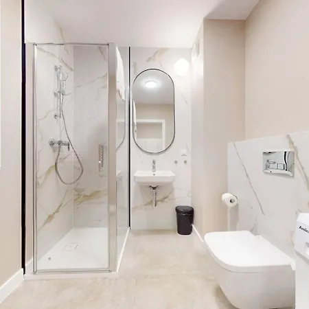 The Silver Mokotow Free Parking Apartamento